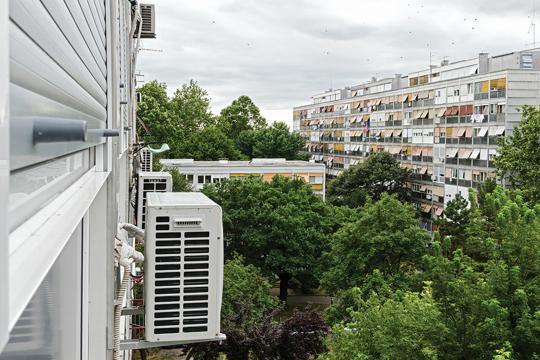 The <i>limenke</i> in Zapruđe today, system of industrial prefabrication YU-61, co-authors: Bogdan Budimirov, Željko Solar, Dragutin Stilinović, 1961